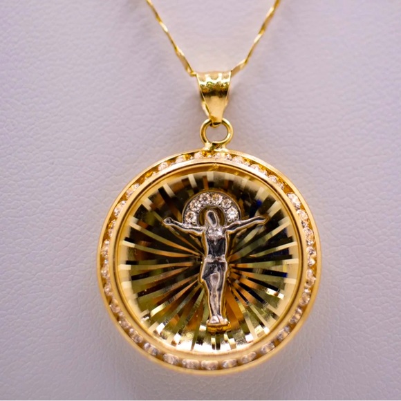 14k-Gold -Jesus Pendant & Necklace - Picture 1 of 3